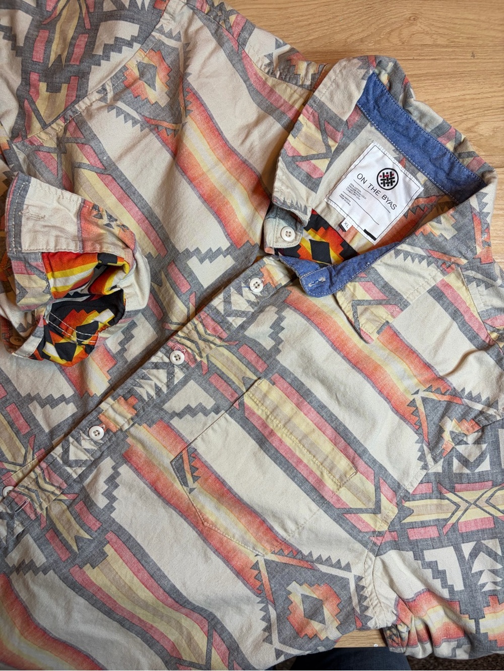 On The Byas Multi-Color Mens Aztec Print Cotton Shirt XL Hard to Find Vintage